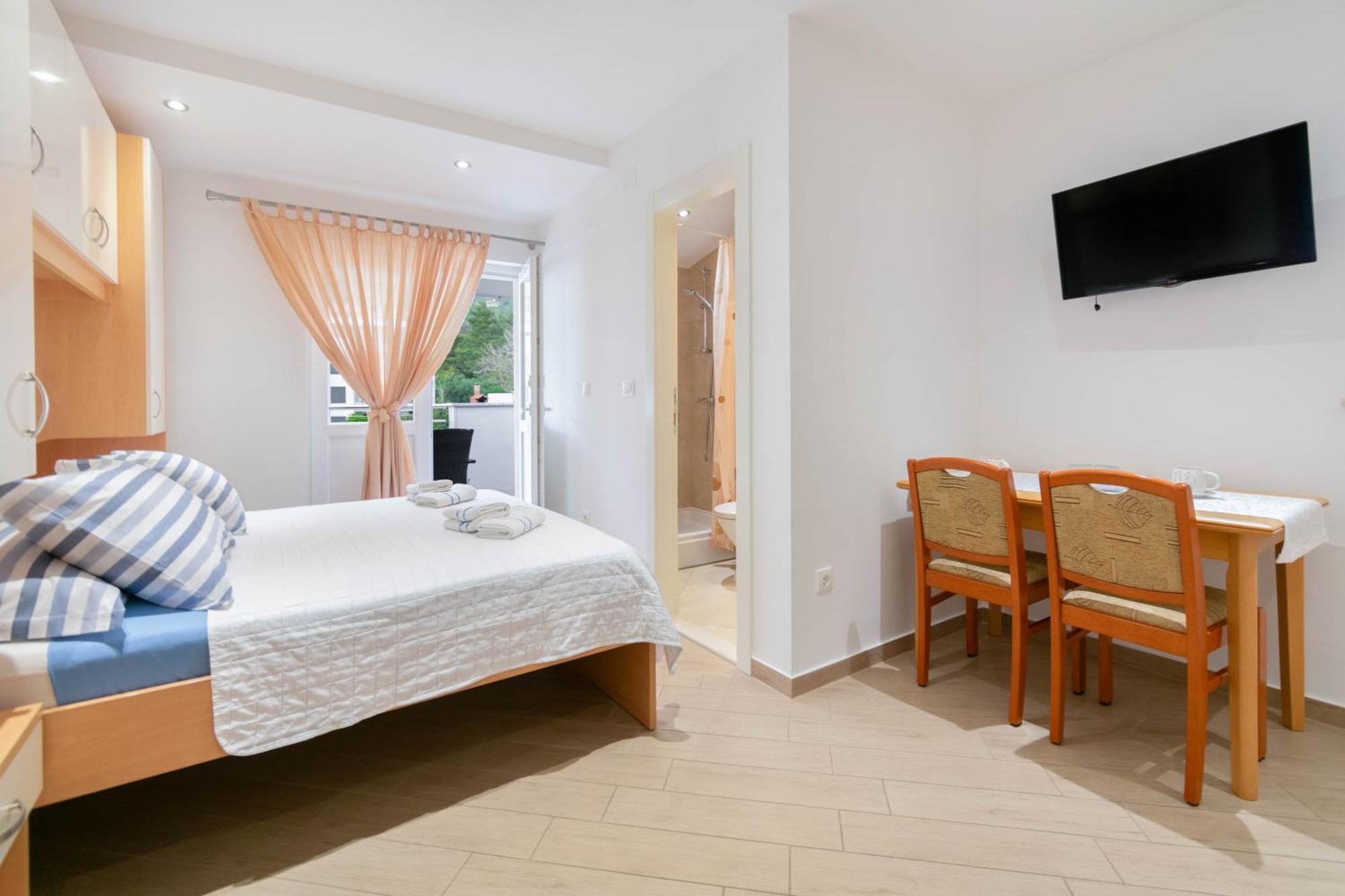 Studio Apartmani Dora มาคาร์สกา ภายนอก รูปภาพ