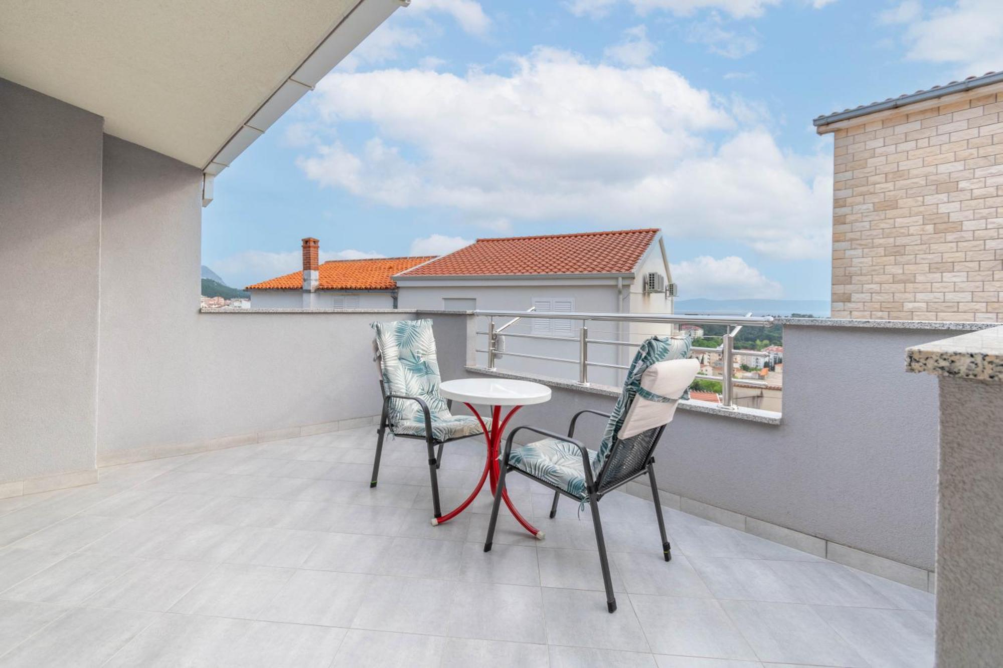 Studio Apartmani Dora มาคาร์สกา ภายนอก รูปภาพ