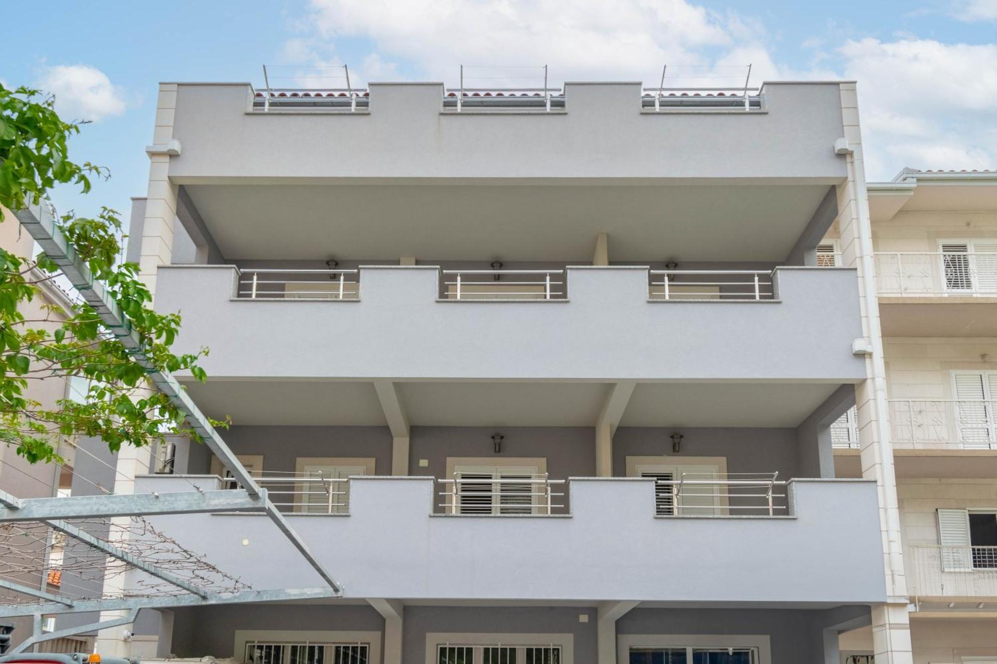 Studio Apartmani Dora มาคาร์สกา ภายนอก รูปภาพ